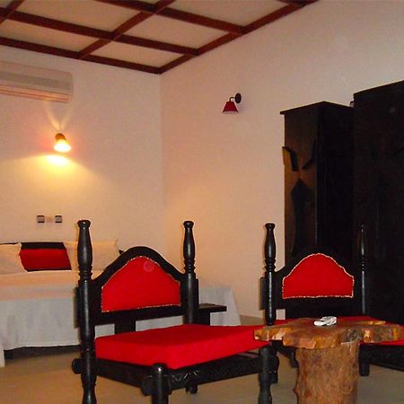 Hotel Village Vacances Awale Plage Grand-Popo Bilik gambar