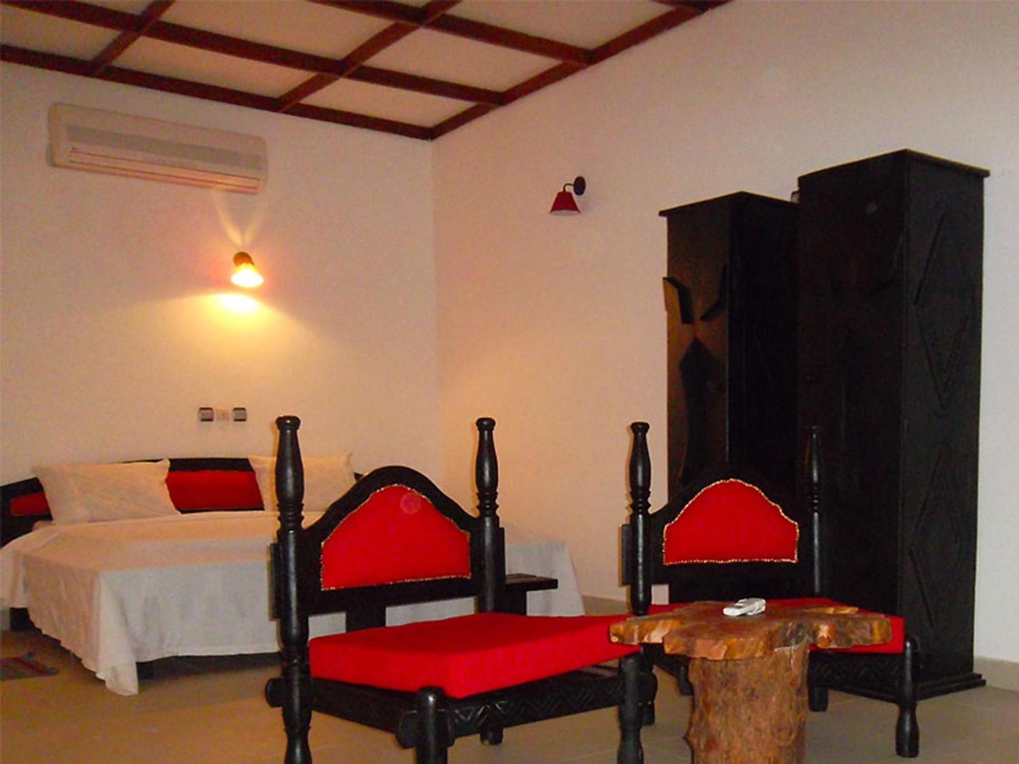 Hotel Village Vacances Awale Plage Grand-Popo Bilik gambar